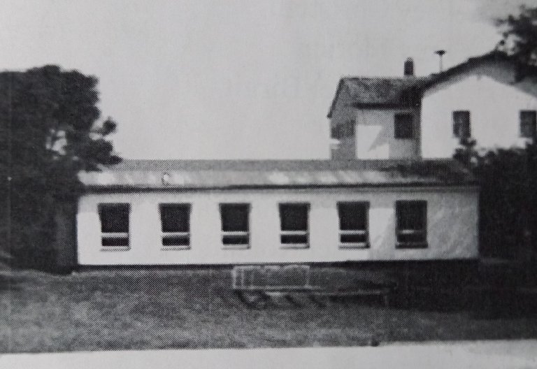 Grossansicht in neuem Fenster: Historisches Roßbach - Ortsansichten - Schulwesen - Thanndorfer Schule